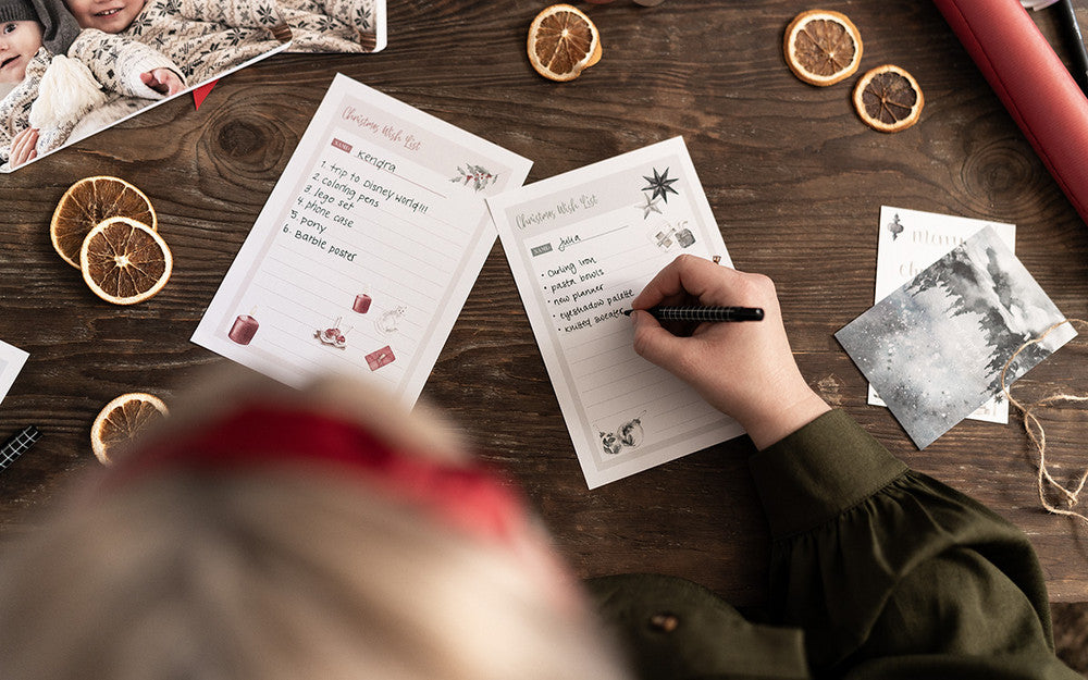 Julstämning med önskelistor & klistermärken