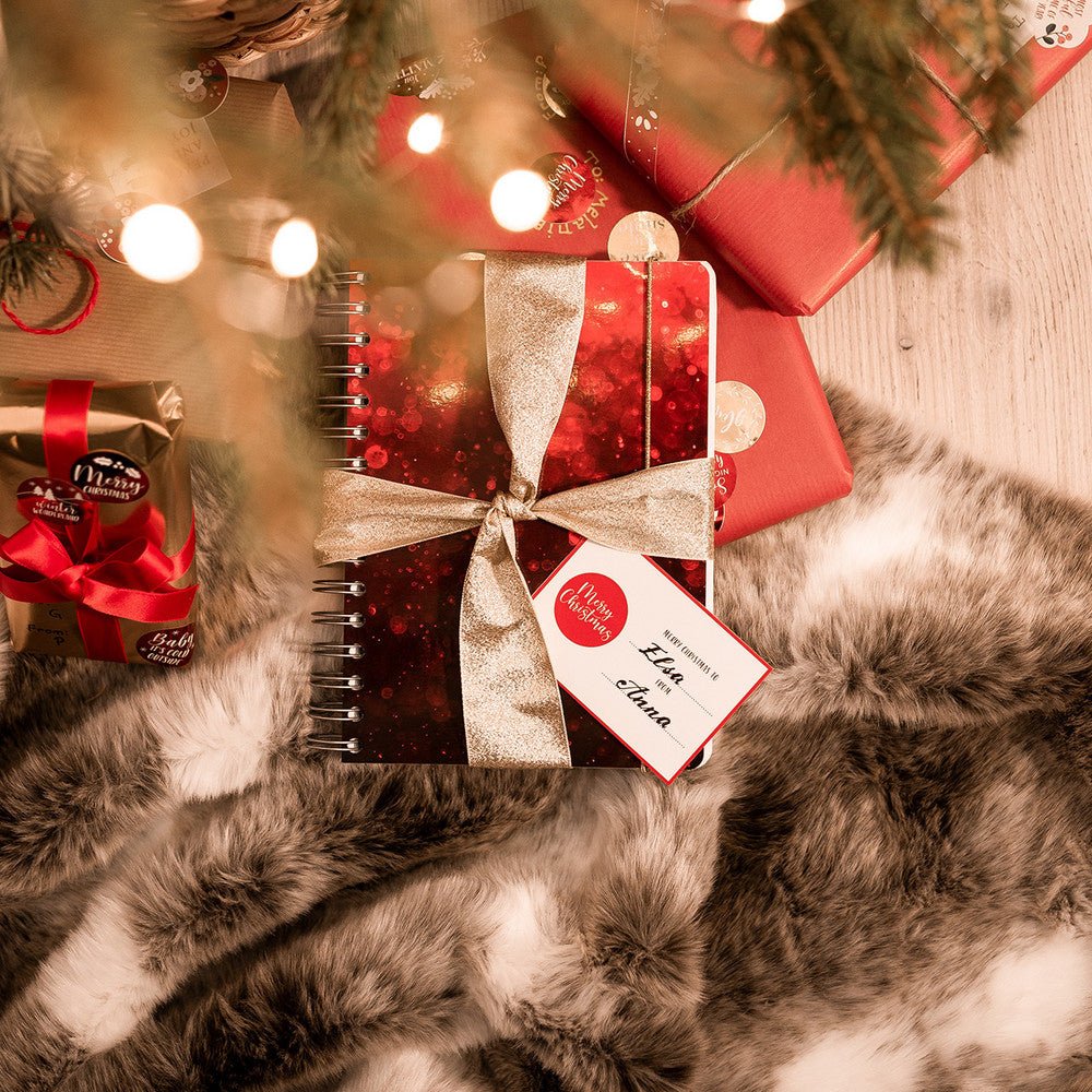 Personliga julklappar med våra juliga etiketter! - Personal Planner