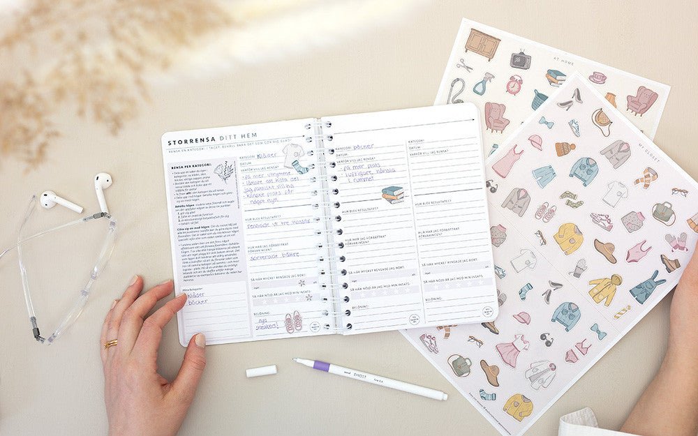 Städa med våra temasidor & städscheman - FREEBIE - Personal Planner