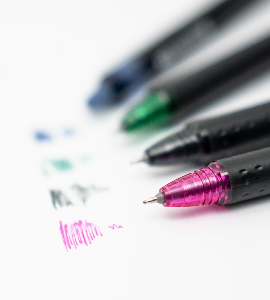 paket kulspetspenna pilot frixion point clicker 0.5 - 4-pack (pennor)