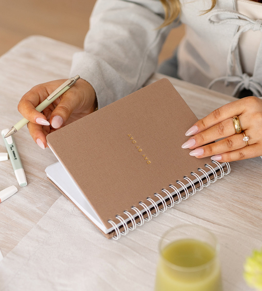 Notebook Brown Canvas - Spiralbinding A5 