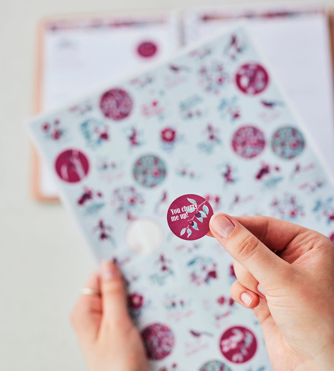 Klistermärken - Cherry me up (Rounds) - Personal Planner